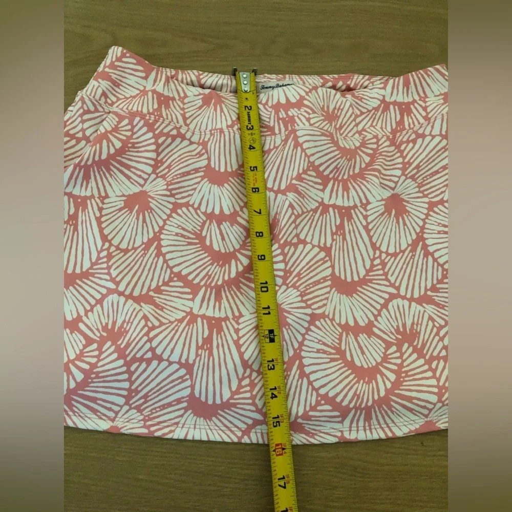 Tommy Bahama golf|Coral white shell skort•••Golf, tennis,pickleball—athletic - Picture 10 of 11